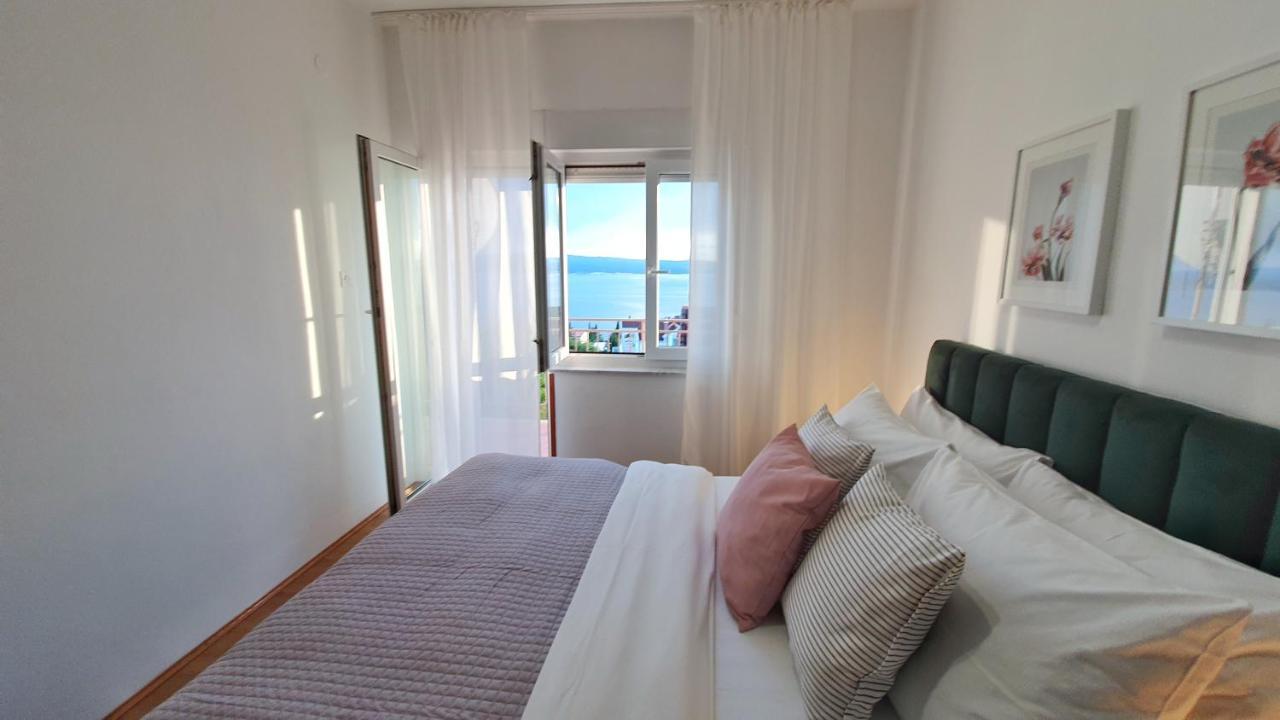 Seaview Apartment With Balcony And Terrace Barac Crikvenica Exterior foto
